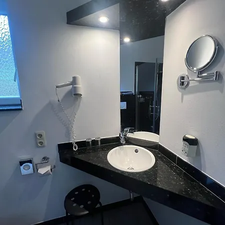Hotel Haller Garni 3*